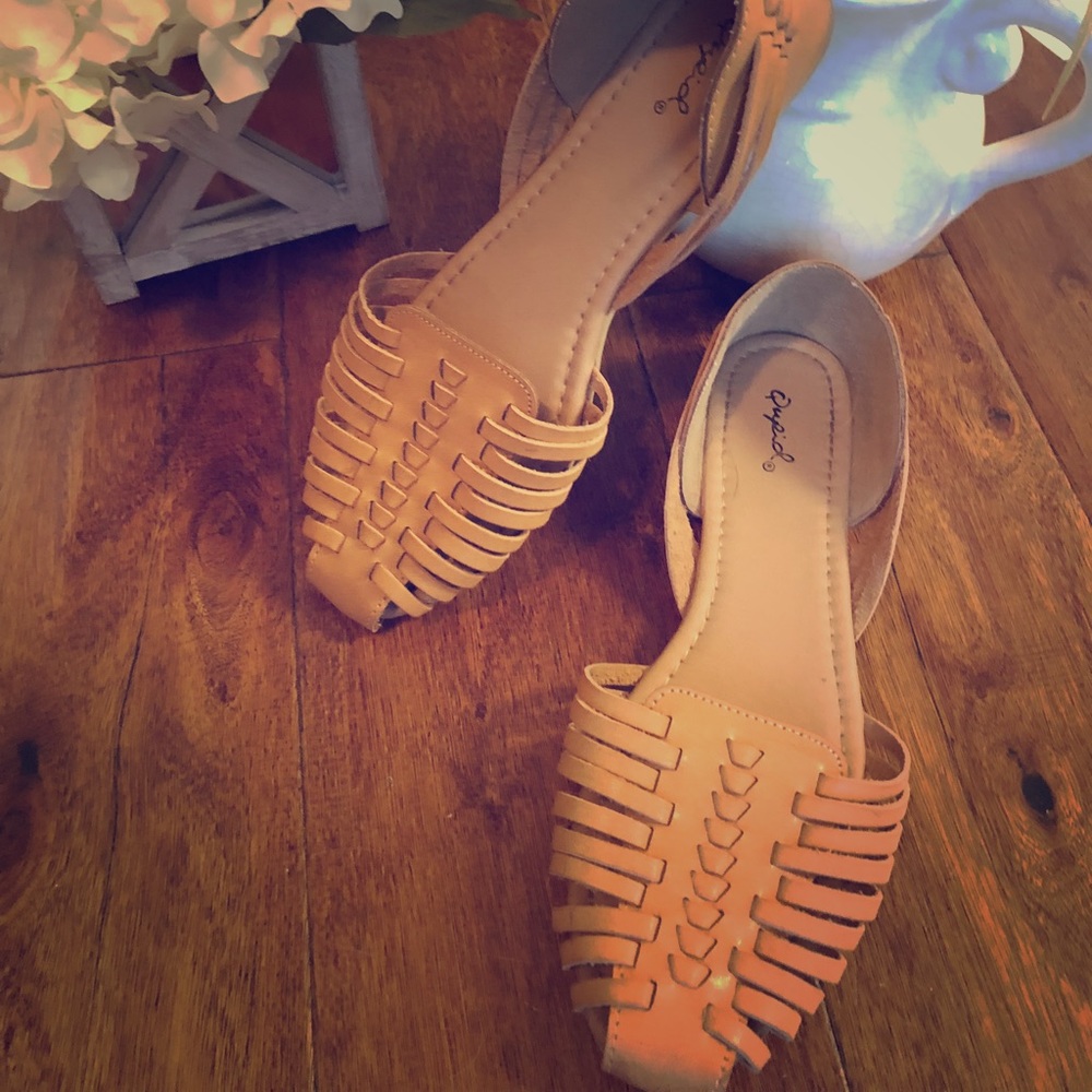 Quipid flats. Worn once! Size 9